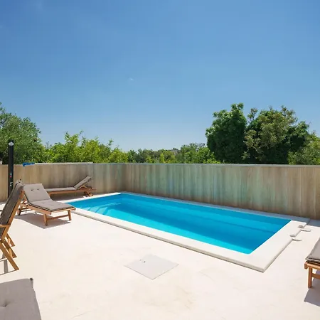 Fortis Apartamento Drage