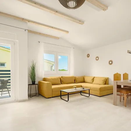 Fortis Apartment *